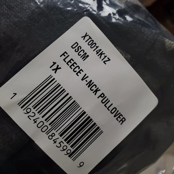 Sanctuary NWT fleece v neck pullover sweater camo print 1x - Picture 5 of 5